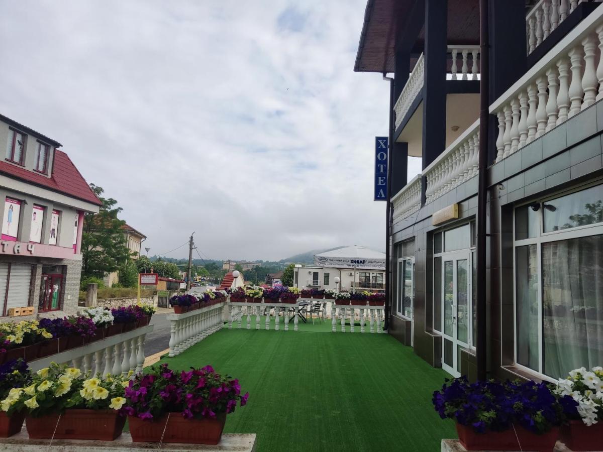 Hotel Elit Kirkovo  Exteriör bild