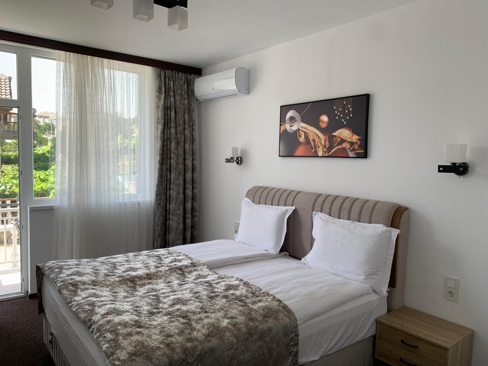 Hotel Elit Kirkovo  Exteriör bild